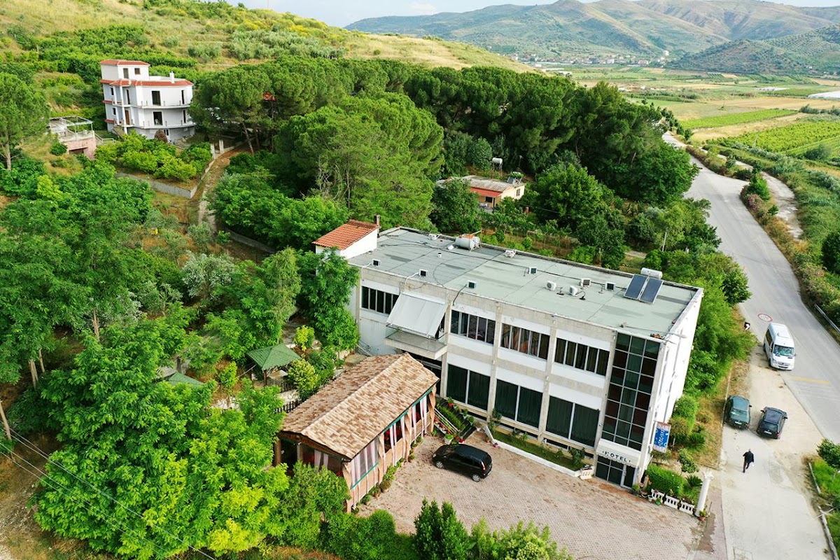 Frogs House Hotel&Restorant Slow Food