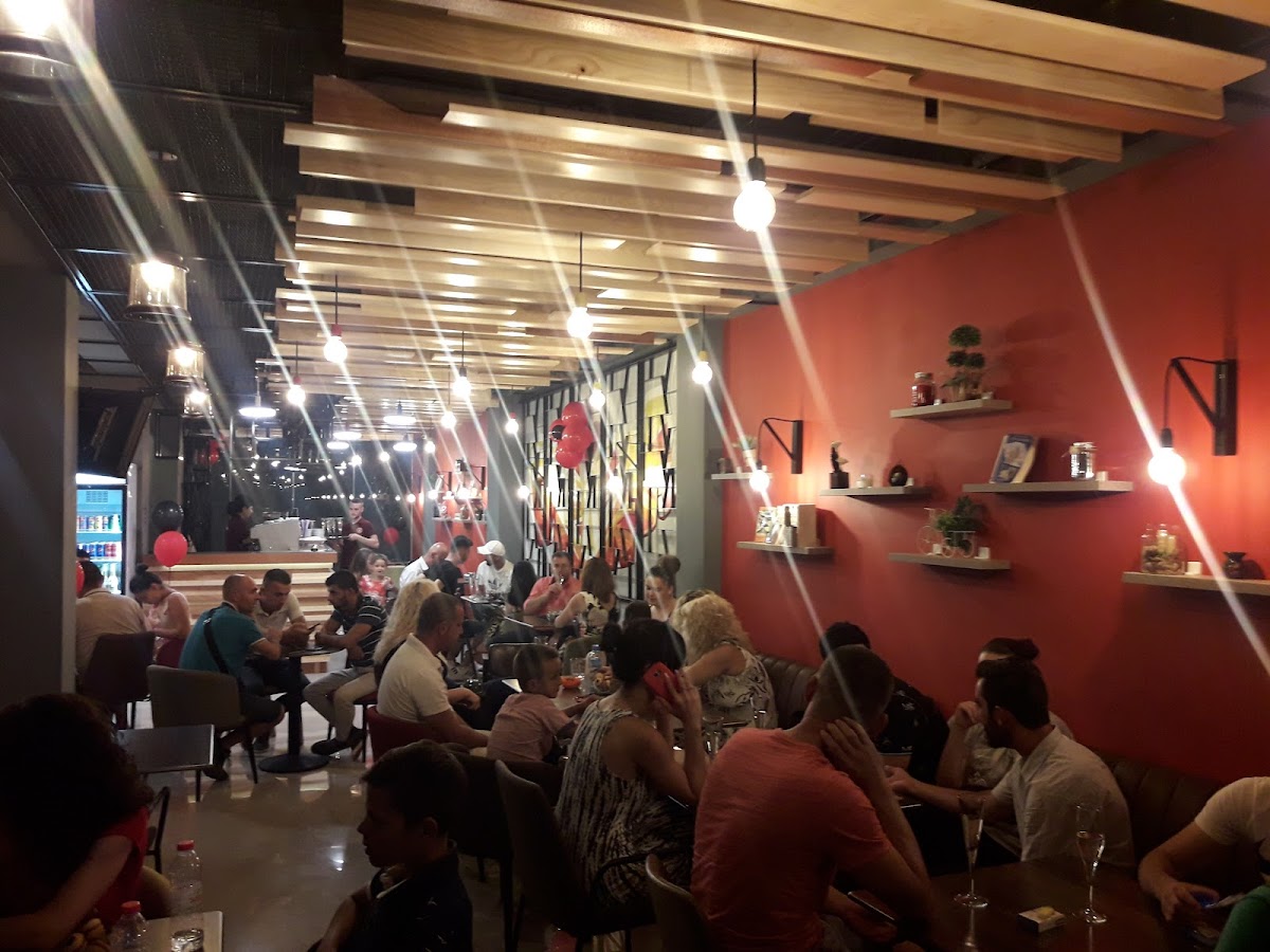 Ohana Bar photo 4