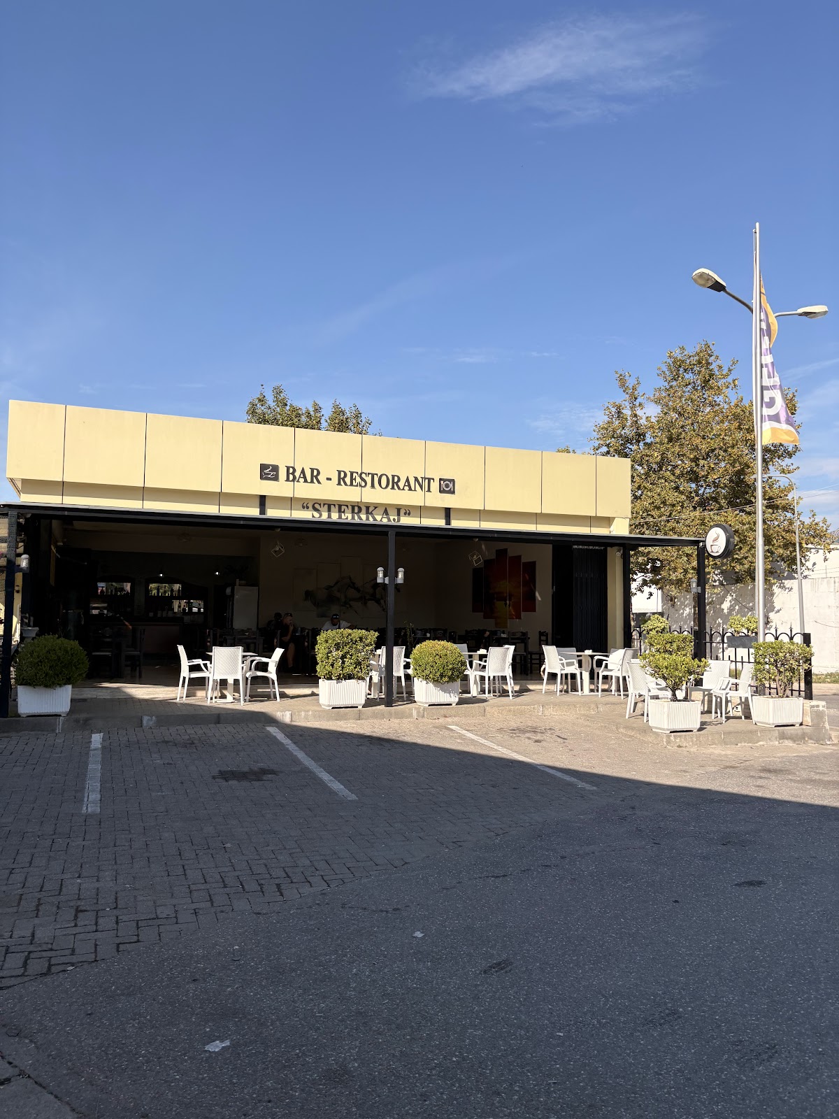 Kompleksi Sterkaj 1 Autogrill