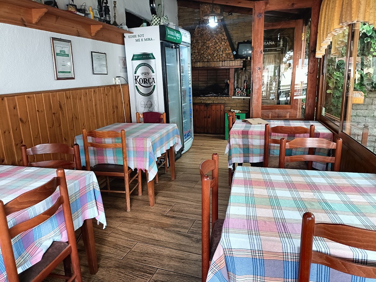 Bar Restaurant Kujtimi
