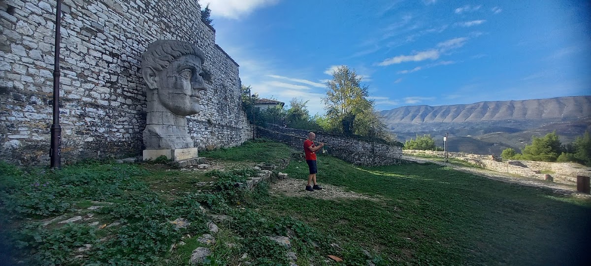 Colossal Head of Constantine photo 5