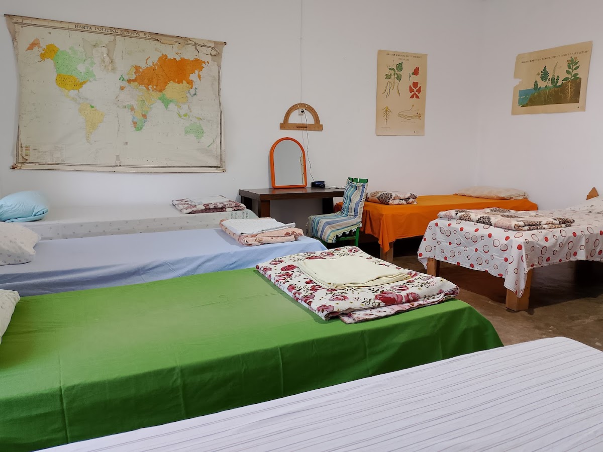 Shkolla Hostel photo 2