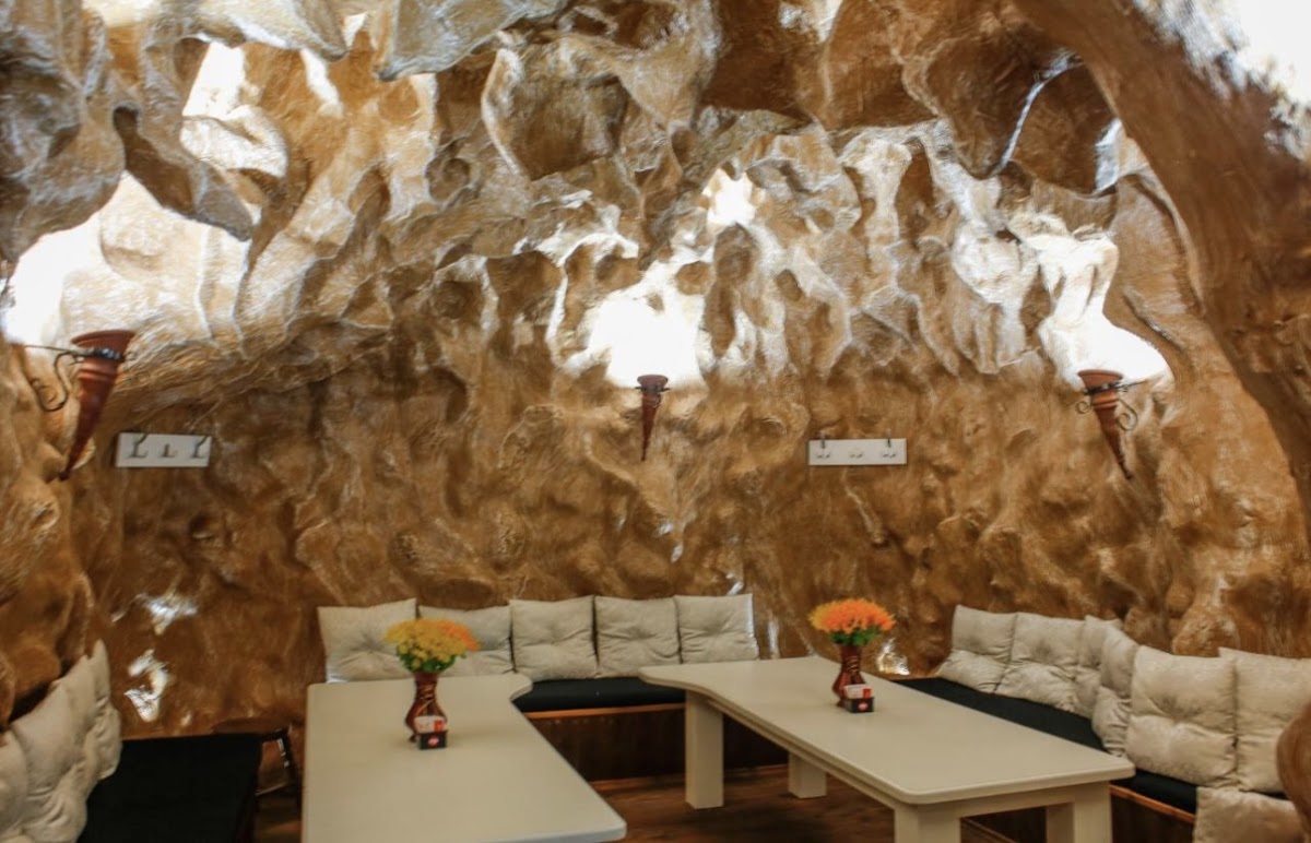 Hotel Shpella Berat photo 3