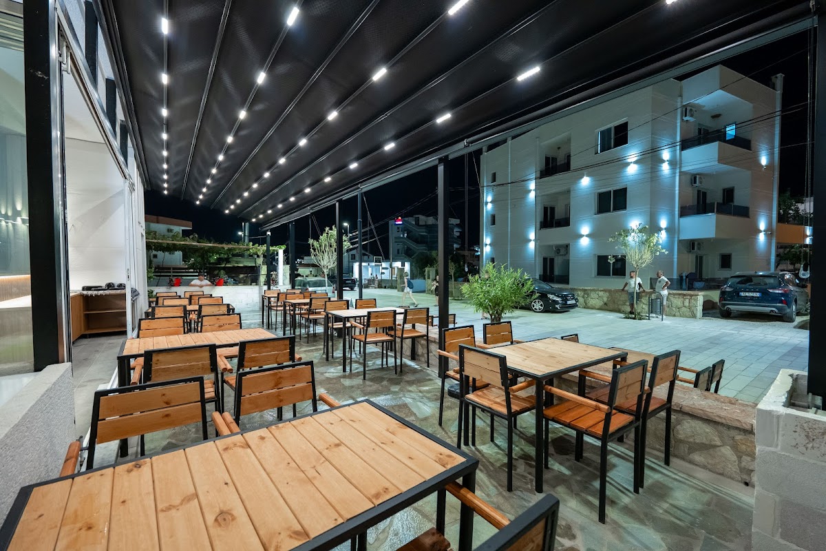 mediterranean tavern & gjiro