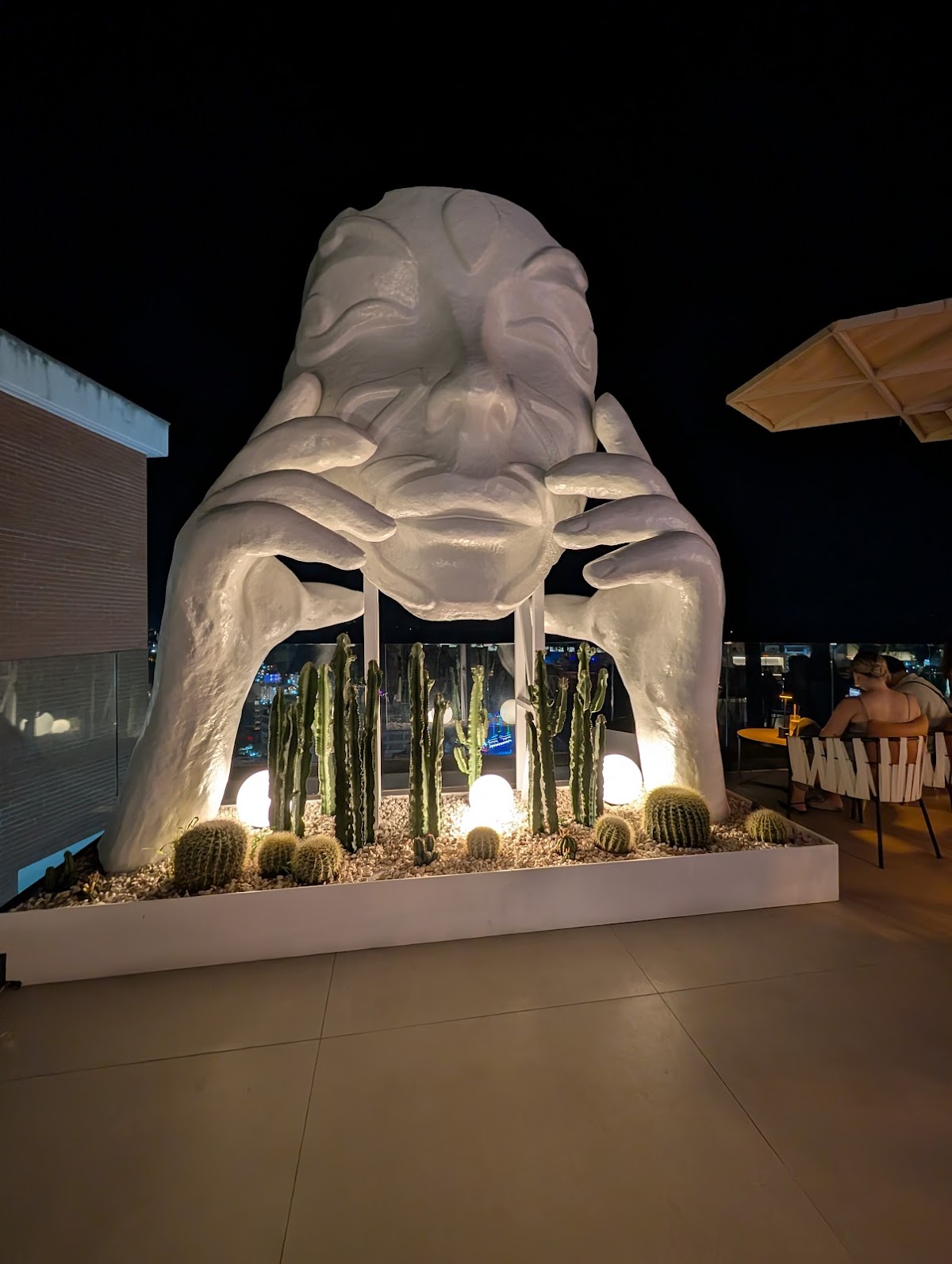 Paradiso Resto Lounge & Rooftop photo 4