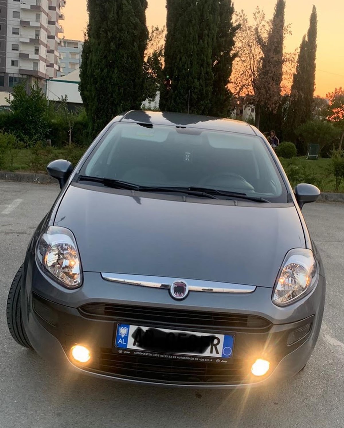 Tempo Rent a Car (Makina me qera Tempo) photo 3