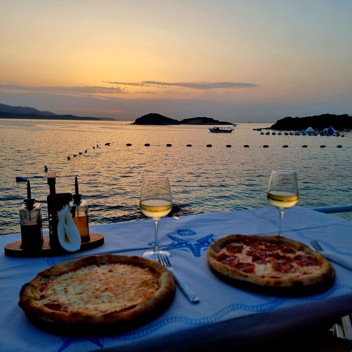 Beach Bar Restaurant Panorama Ksamil photo 2