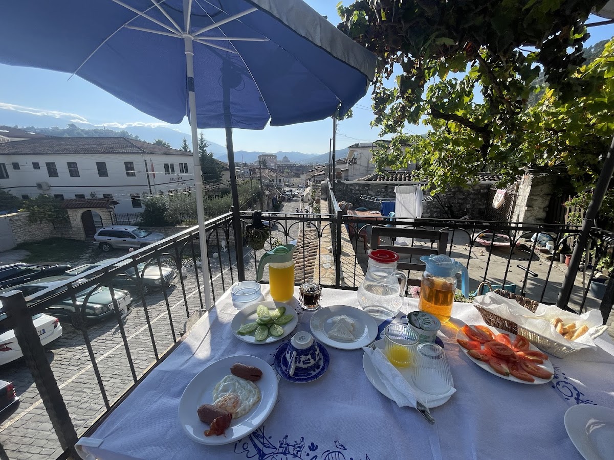 Guest House Adi Doga