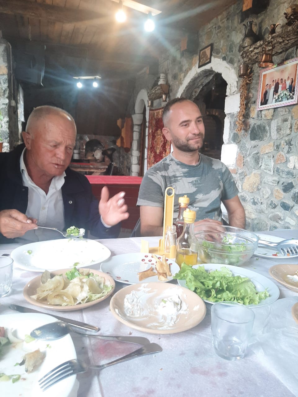 Kafazi i Dashurisë photo 4