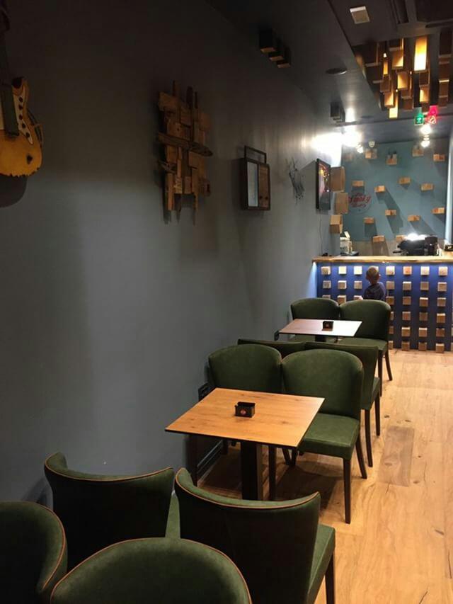 Jugi Bar & Café photo 2