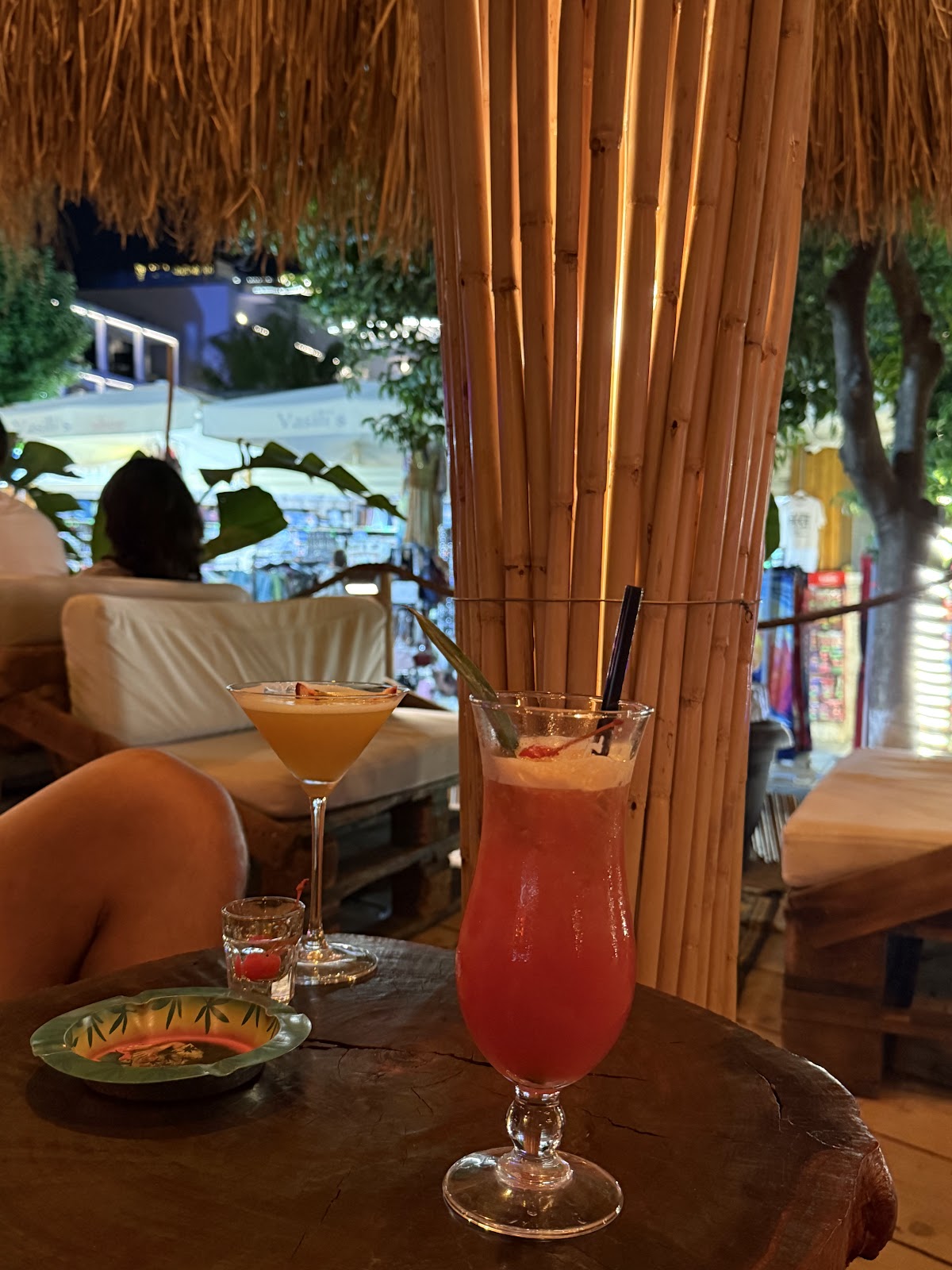 Lounge Bar BERMUDA Ksamil photo 4