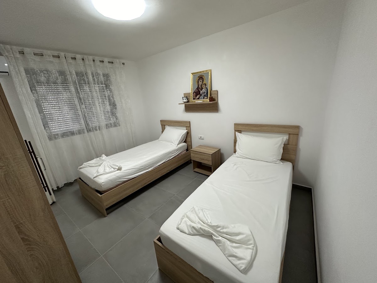Deluxe Apartment photo 2