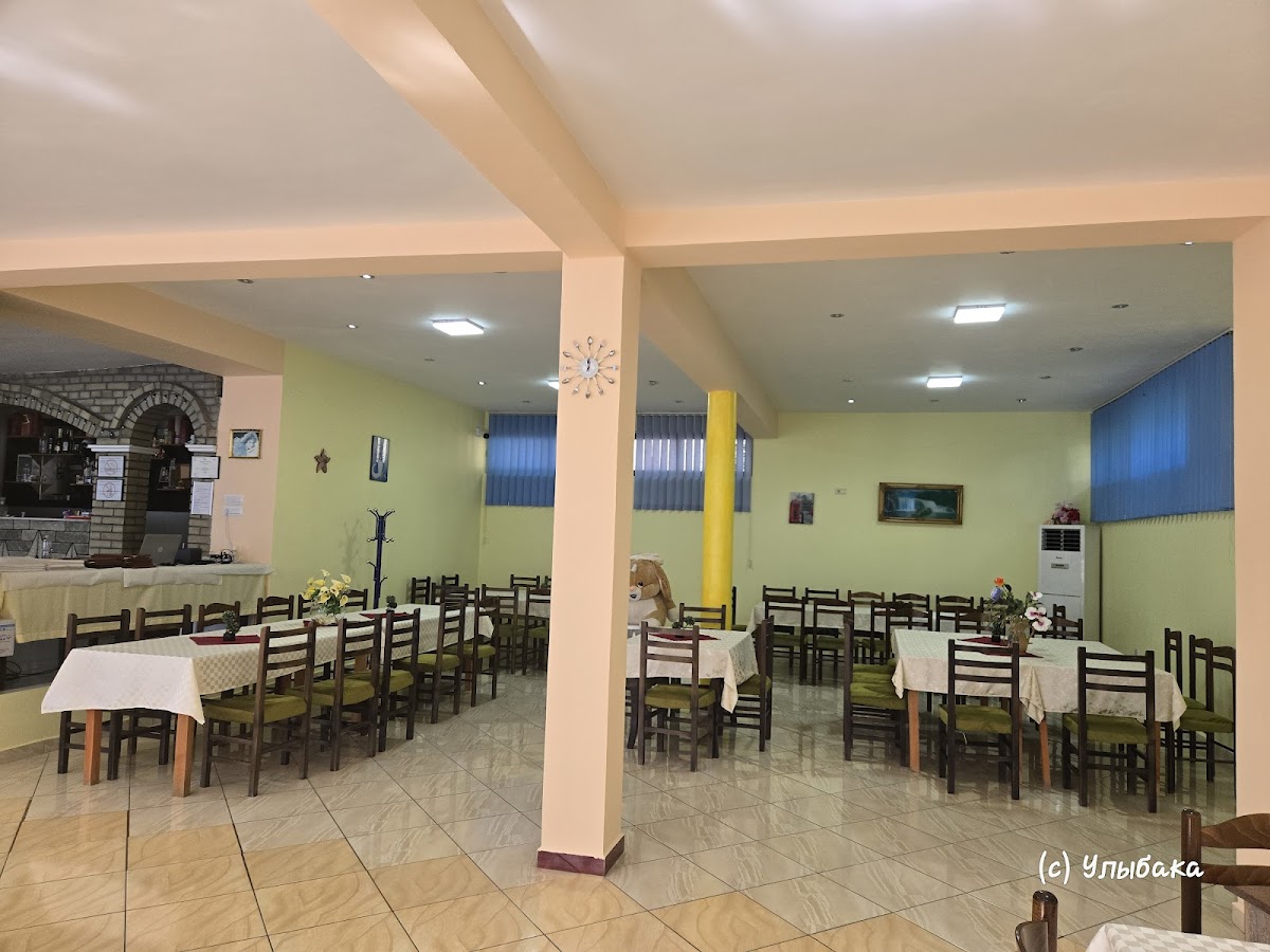 Keli BAR RESTAURANT Xhuli photo 3