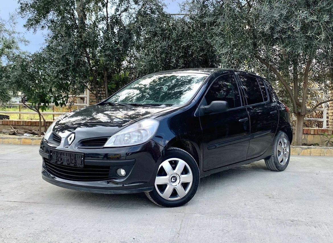 Eagles Rent a car ksamil photo 2