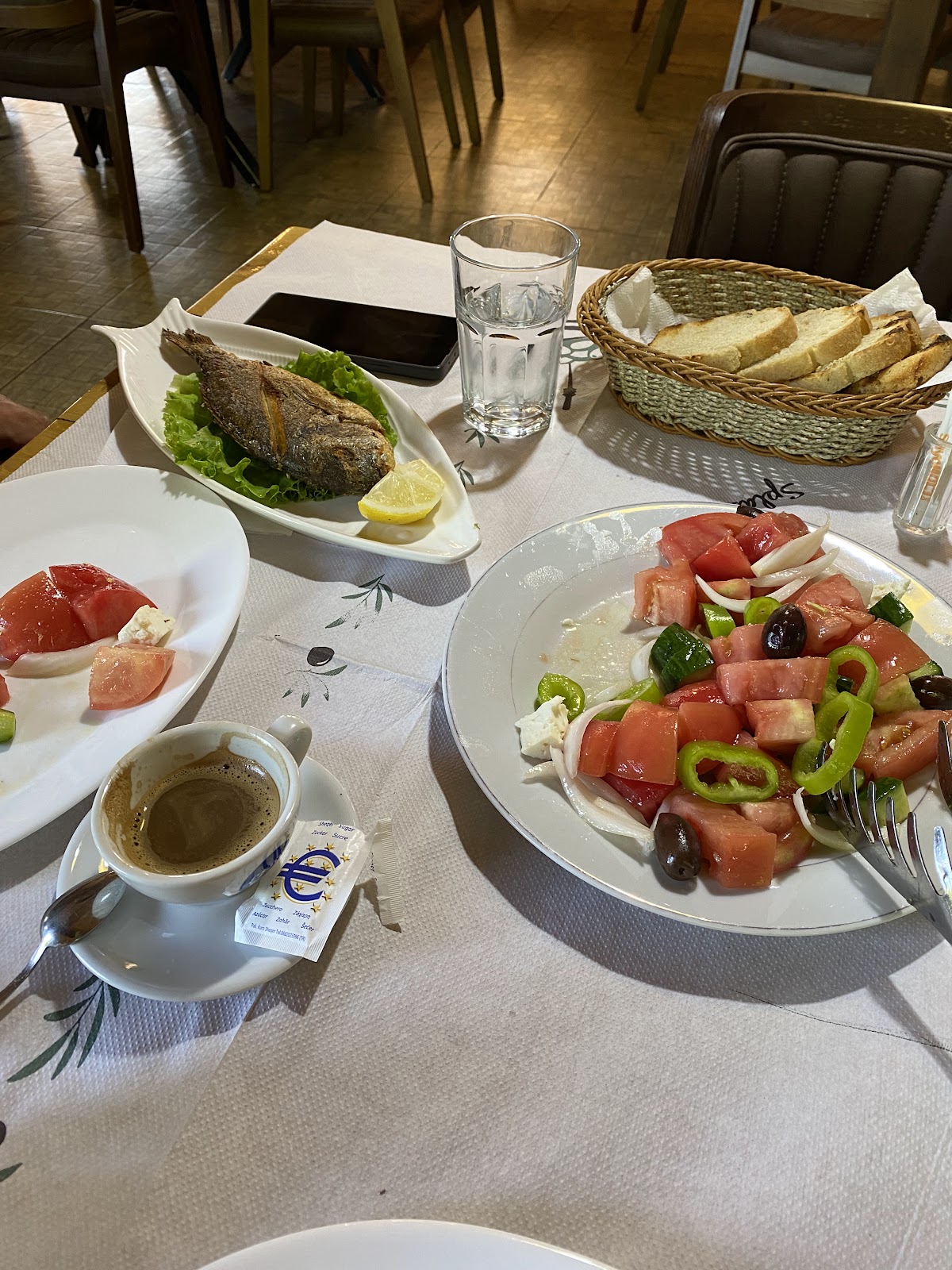 Bar Restorant "Te Pllumi” 🐟 photo 3